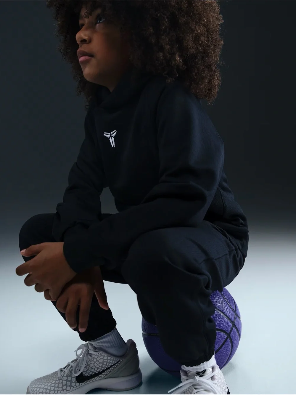 Nike Kobe Big Kids Therma-FIT Black Hoodie